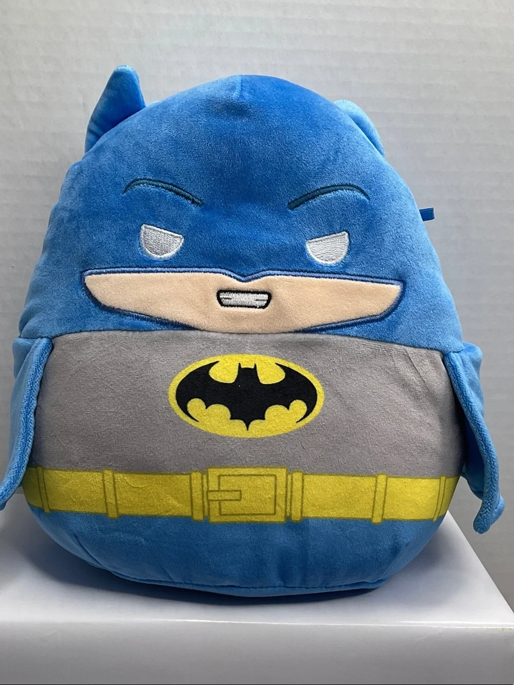 DC Comics Blue Batman Plush with Yellow Logo and Belt (47)